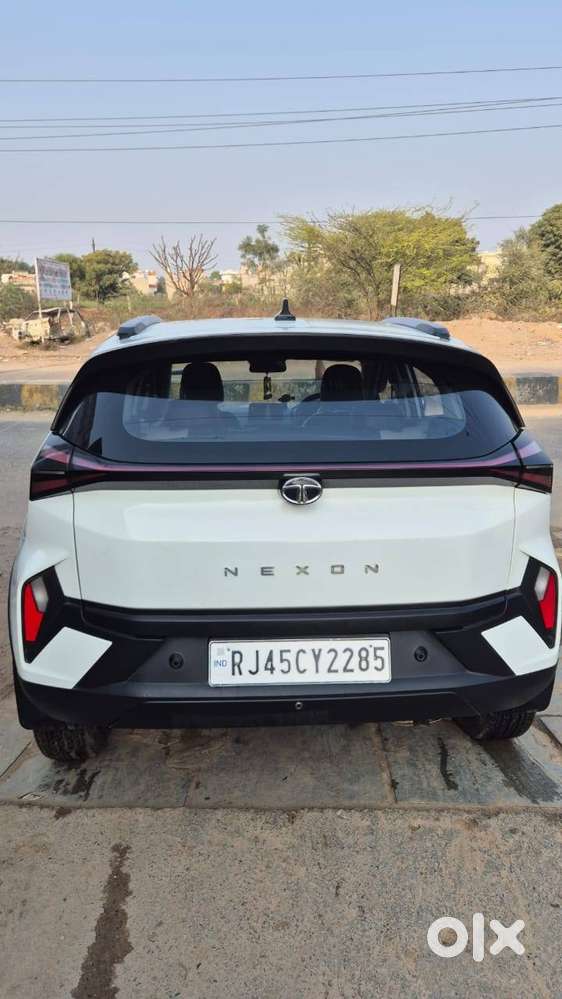 Tata Nexon Pure 2023