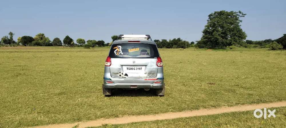 Maruti Suzuki Ertiga 2012 Diesel 235000 Km Driven