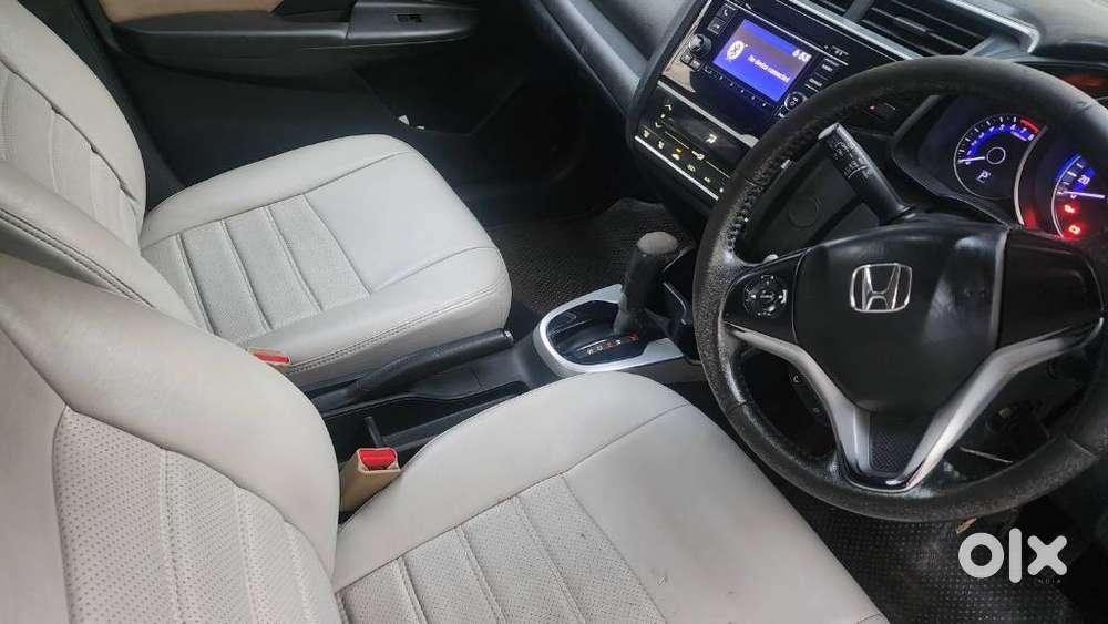 Honda Jazz V Cvt, 2017, Petrol