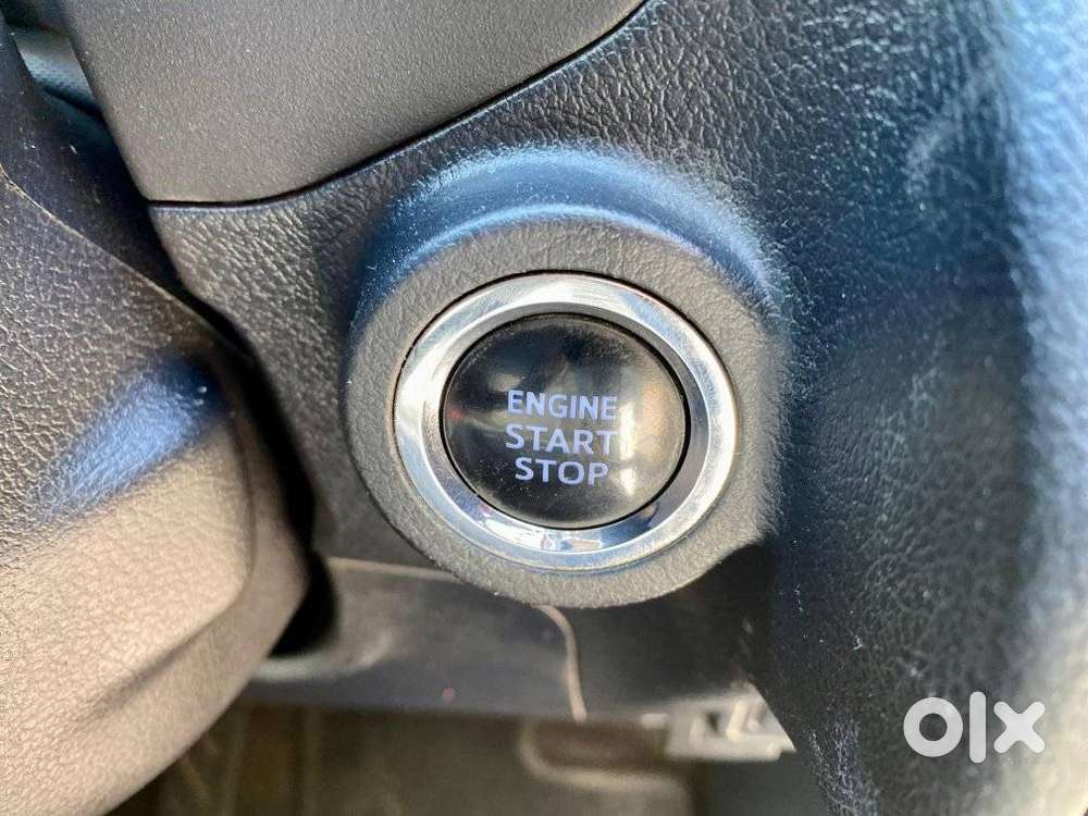 Toyota Innova Crysta 2.4 V 8 Str, 2017, Diesel