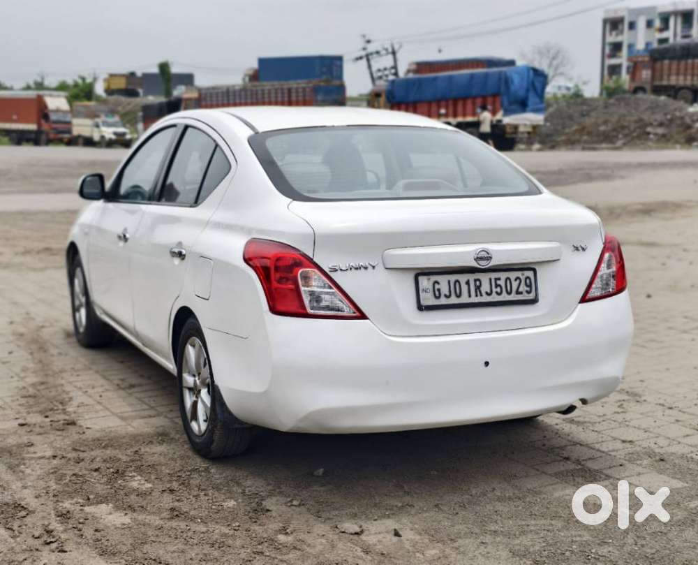 Nissan Sunny, 2015, Cng & Hybrids