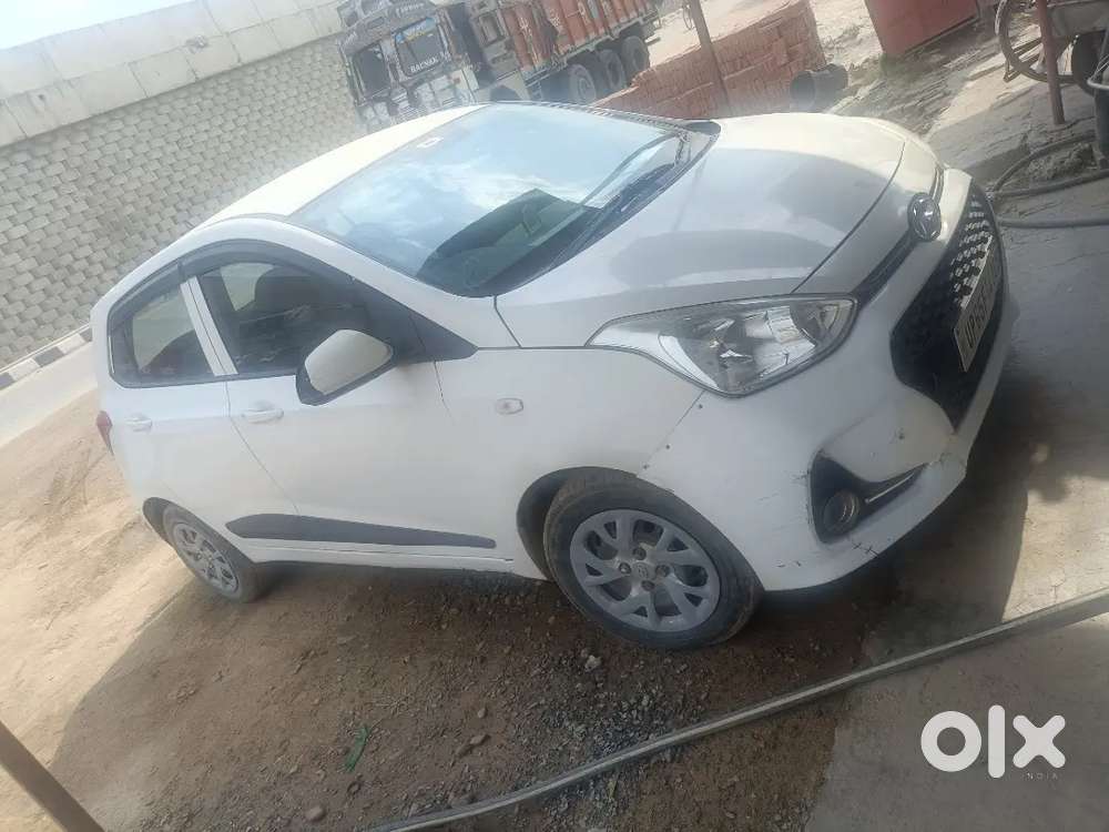 Hyundai Grand I10 2018 Diesel 137000 Km Driven