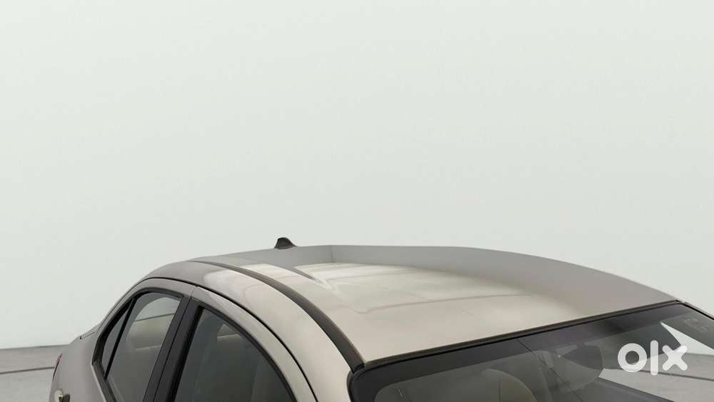 Maruti Suzuki Swift Dzire Amt Vxi, 2018, Petrol