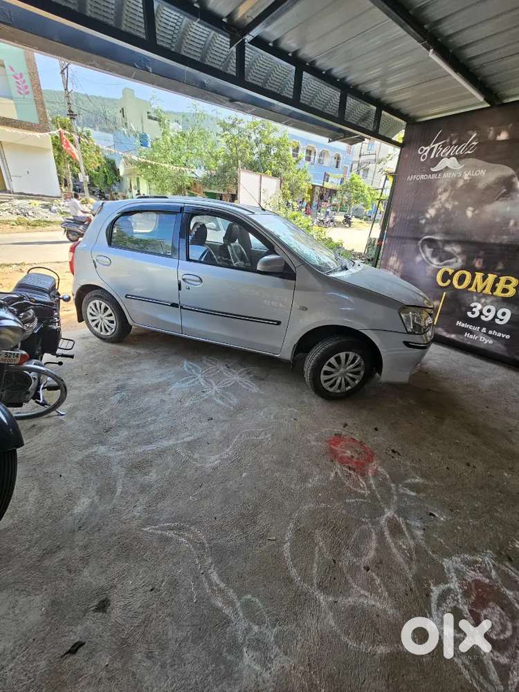 Toyota Etios Liva 2014 Petrol 75000 Km Driven