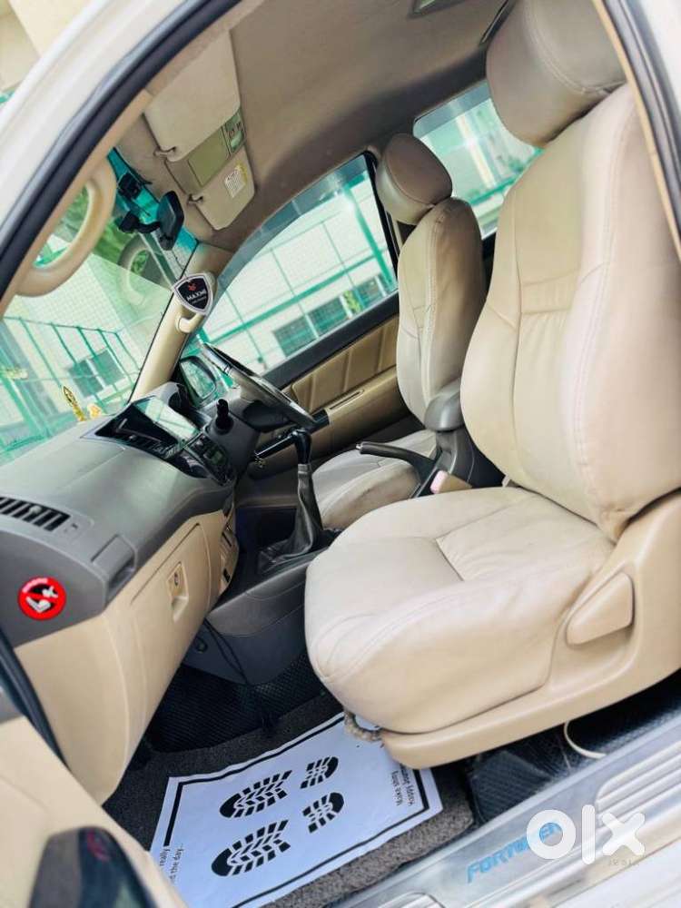 Toyota Fortuner 4x2 Manual, 2013, Diesel