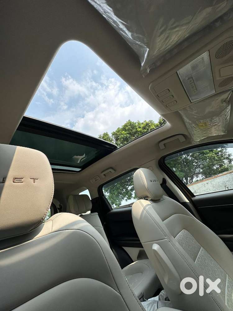 Tata Safari Jet Edition (top Variant) – Diesel Manual