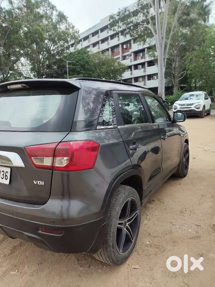 2017 Maruti Suzuki Brezza Vdi Car