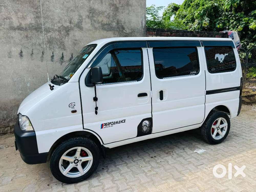 Maruti Suzuki Eeco 2025