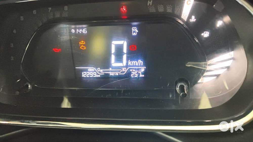 Tata Nexon Diesel Sunroof 12000km Driven Well Maintained
