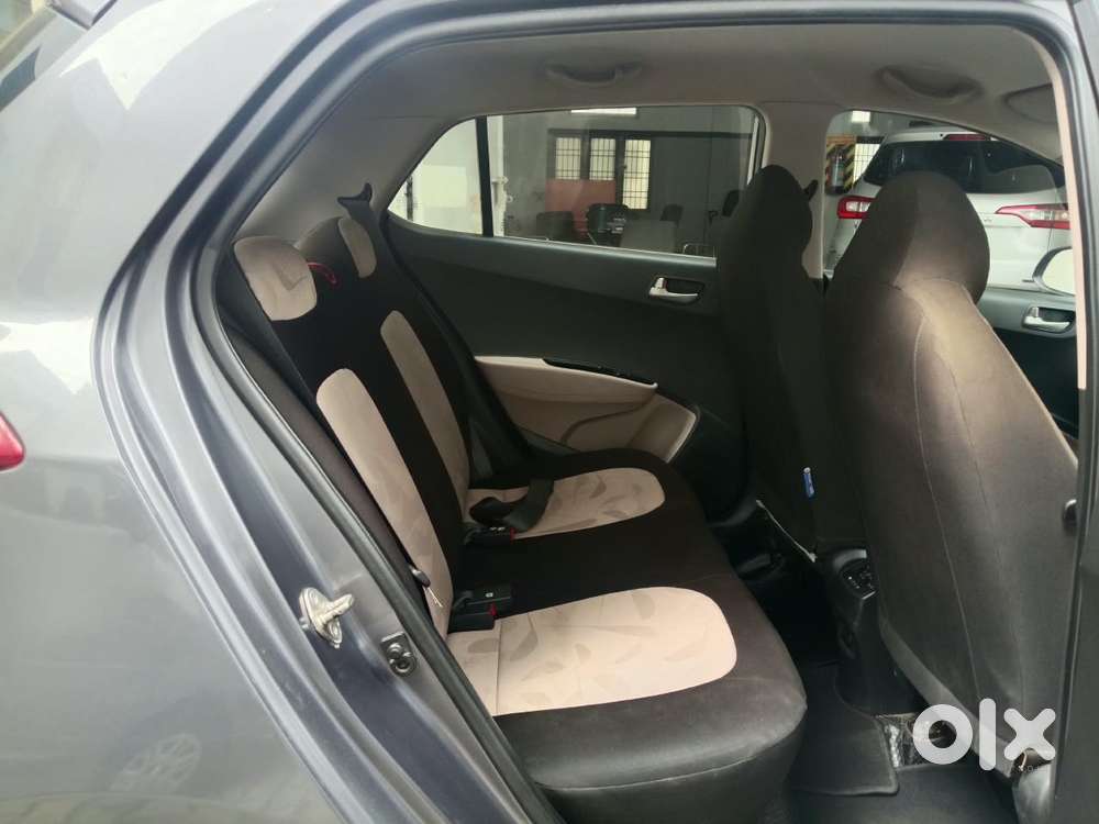 Hyundai Grand I10 Sportz, 2014, Petrol