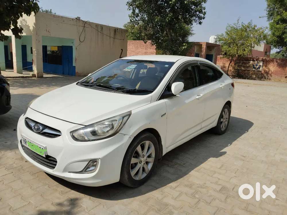Hyundai Verna Sx 2011