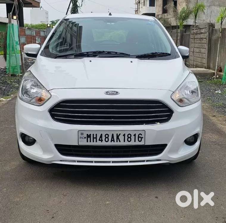 Ford Figo Titanium, 2016, Petrol