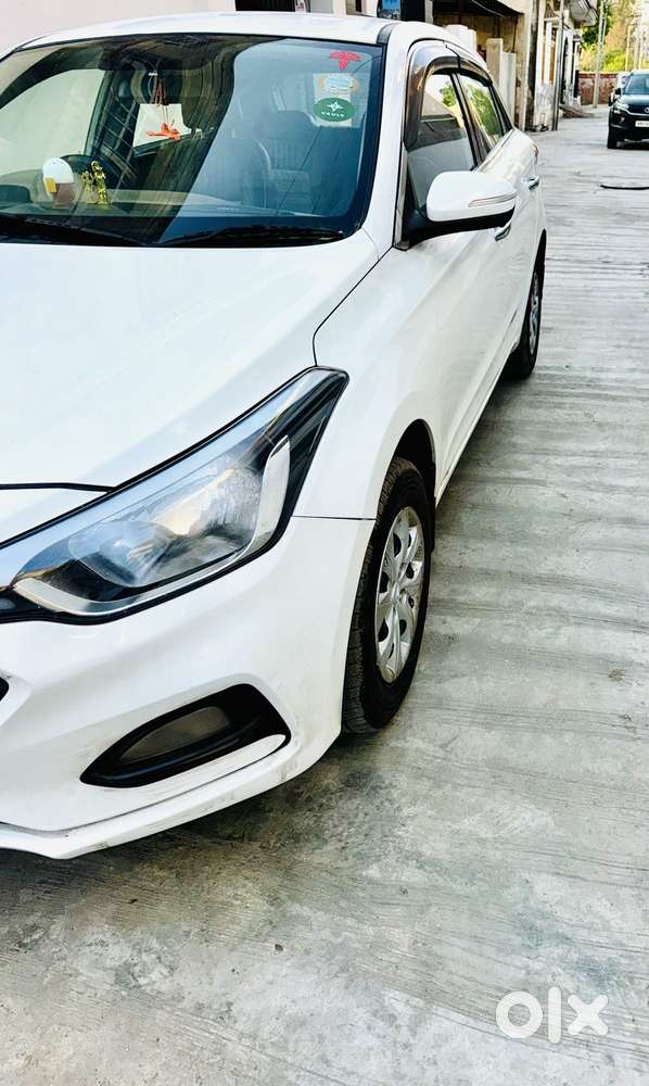 Hyundai I20 Sportz Plus Cvt, 2018, Petrol