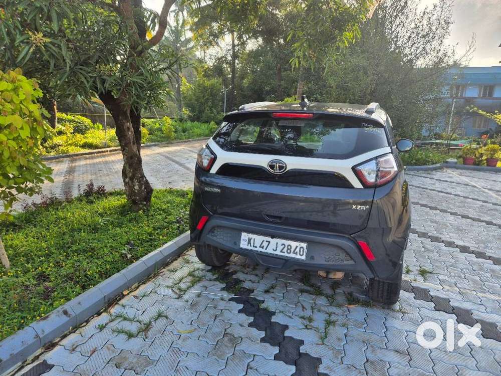Tata Nexon 1.2 Revotron Xza Plus (o) Amt, 2019, Petrol