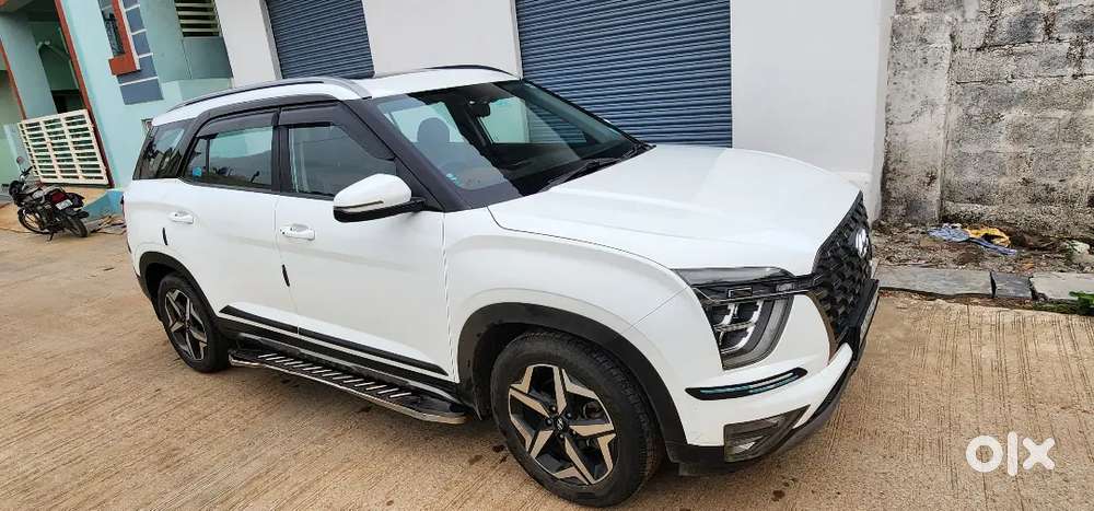Hyundai Alcazar Prestige Executive 7-seater (diesel) - First Owner