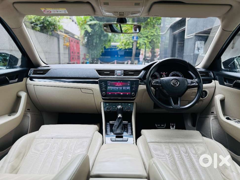 Skoda Superb 2.0 L&k Tsi At, 2019, Petrol
