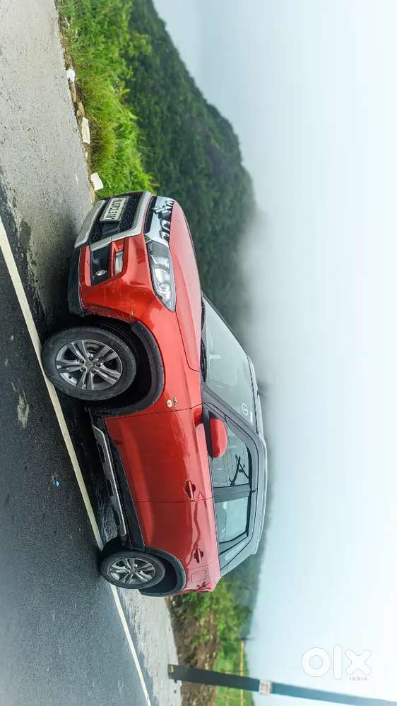 Maruti Suzuki Vitara 2017 Zdi Diesel Manual Dual Tone