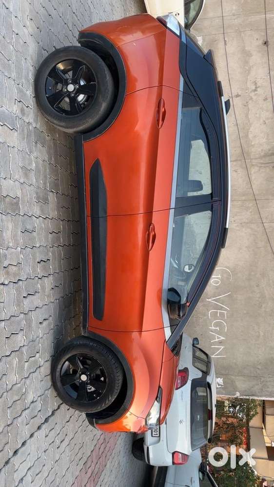 Tata Nexon Xza+ (top Model)  Automatic  Petrol  Well Maintained