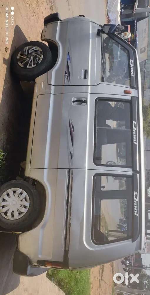Maruti Suzuki Omni 2015 Petrol Well Maintained