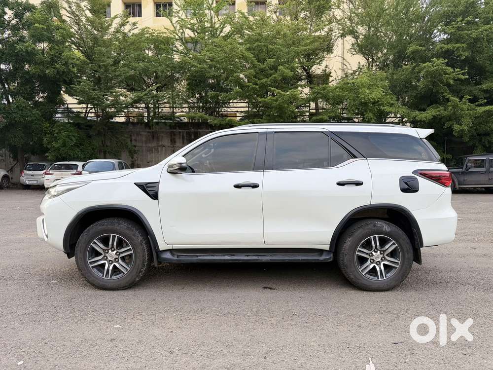 Toyota Fortuner 4x2 At 2.8 Diesel, 2019, Diesel
