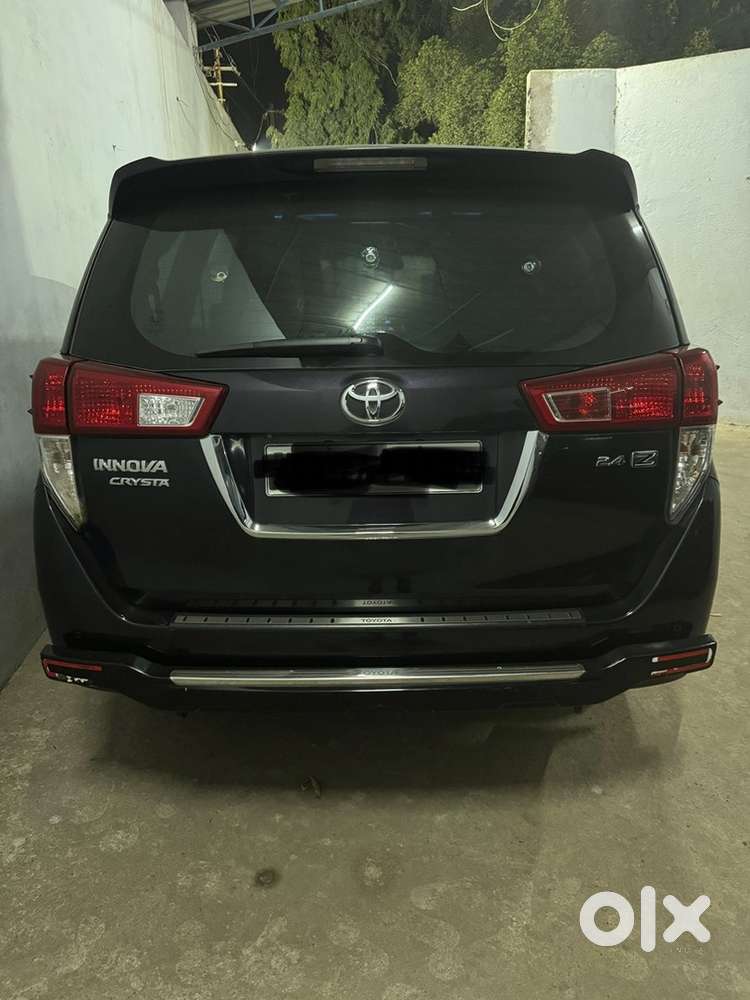 Toyota Innova Crysta Diesel 2021