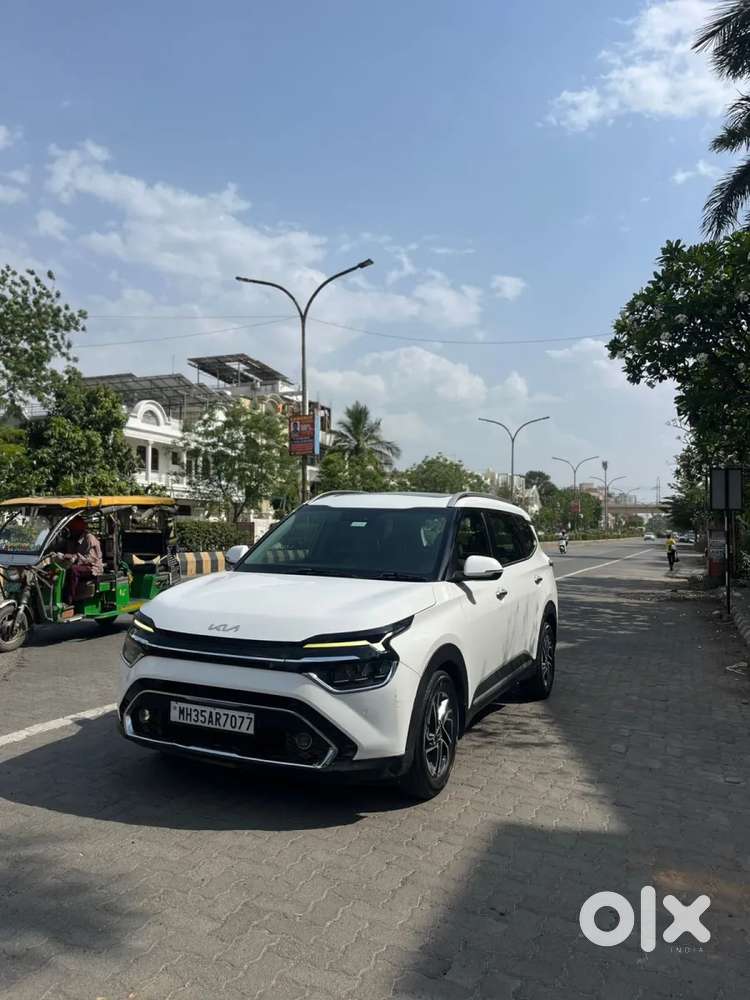 Kia Carens 1.5 Luxury Plus Diesel At 7 Str, 2022, Diesel