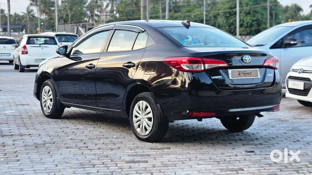 Toyota Yaris G Cvt, 2019, Petrol