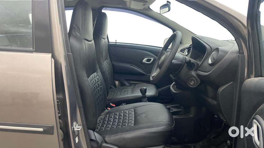 Datsun Redigo T Option, 2018, Petrol