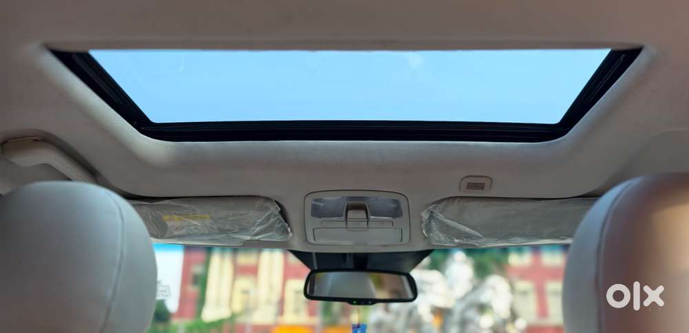 Mahindra Xuv300 W8 Option, 2023, Petrol