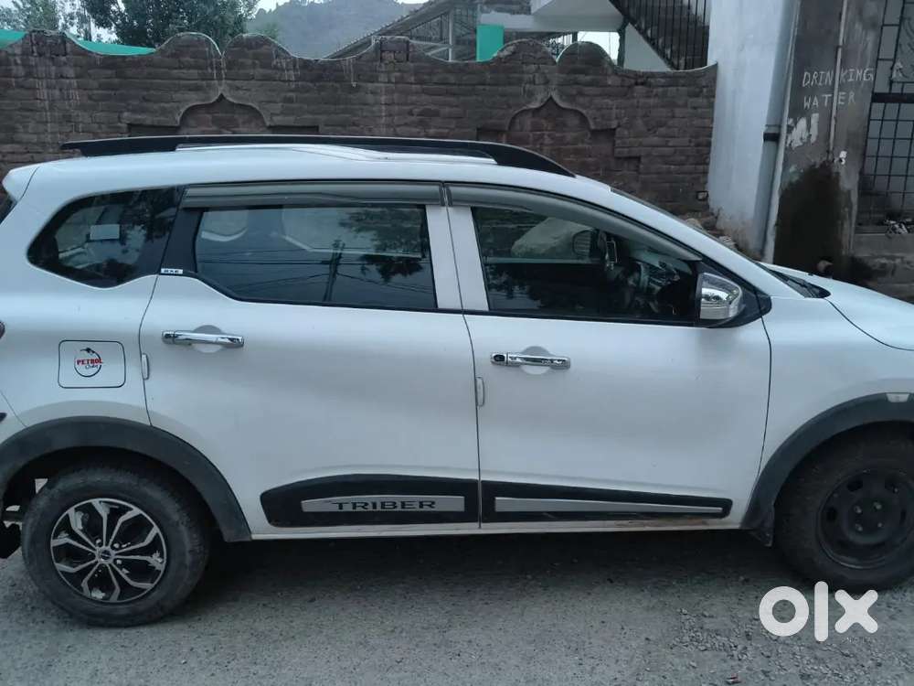 Renault Triber 2020 Petrol Well Maintained