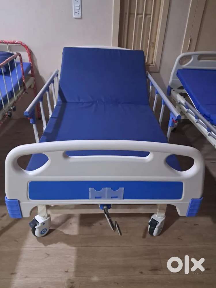 Semi Medical cot