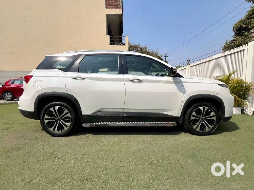 Mg Hector Plus 1.5 Hybrid Sharp Turbo 6 Str, 2022, Petrol