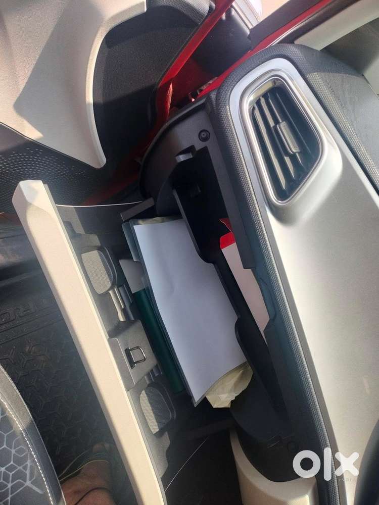 Tata Altroz Petrol 2023