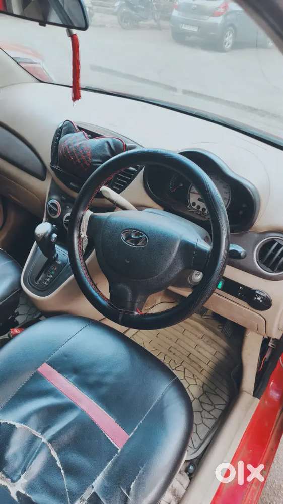 Hyundai I10 Automatic Cng Car