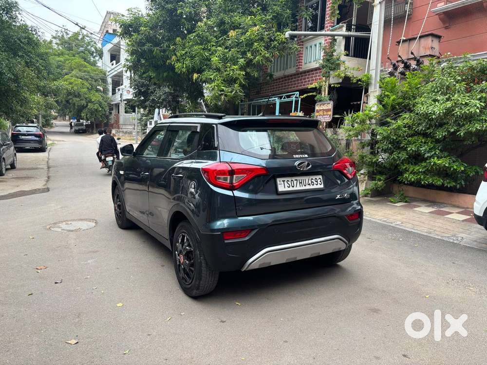 Mahindra Xuv300 W6, 2021, Petrol