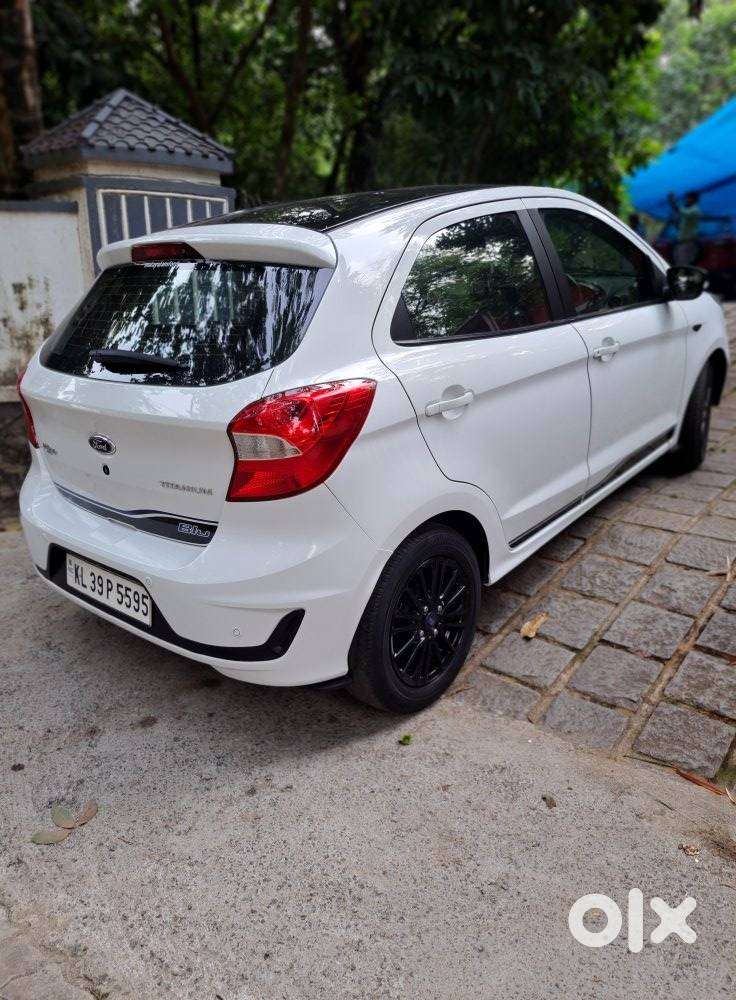 Ford Figo Titanium Blu, 2019, Petrol