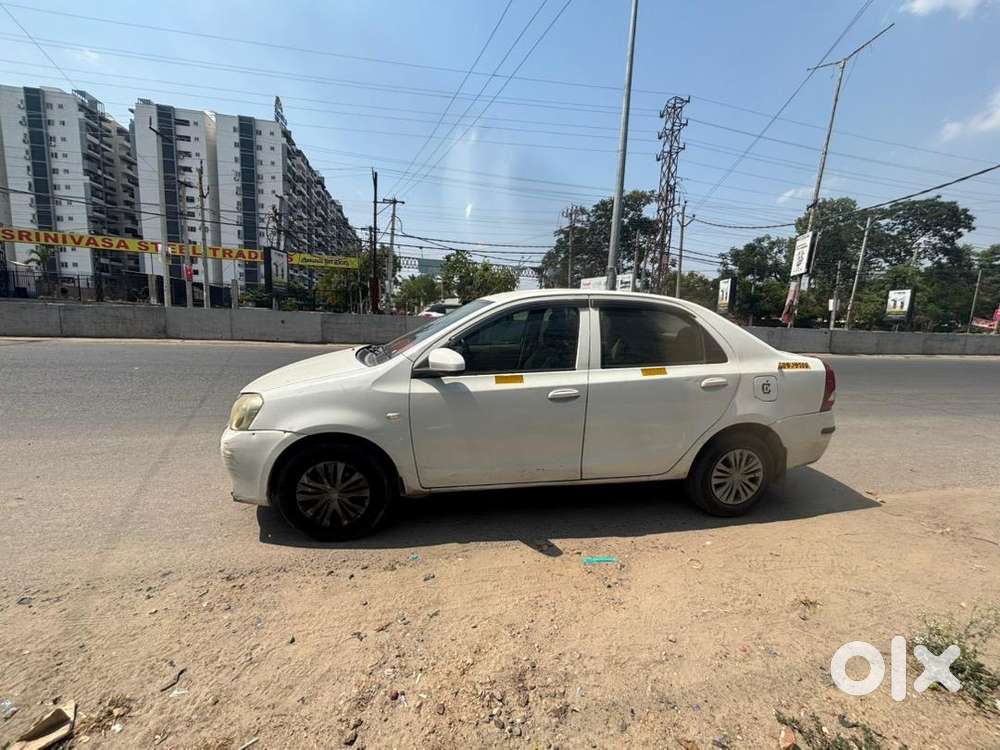 Toyota Etios 2017 Diesel Well Maintained