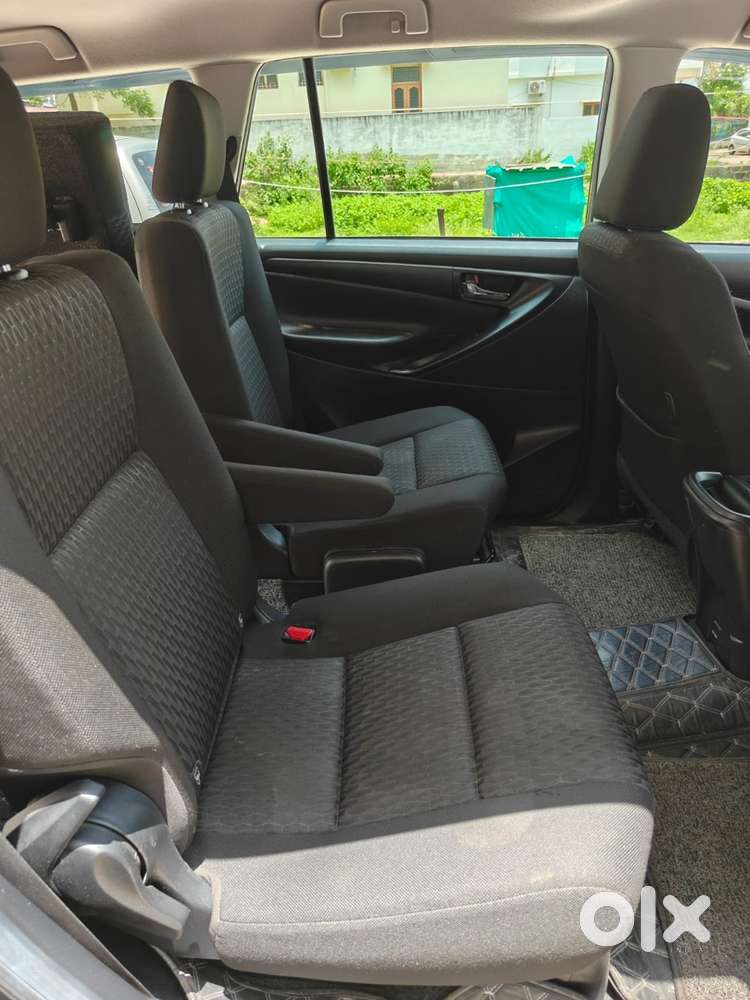 Toyota Innova Crysta 2022