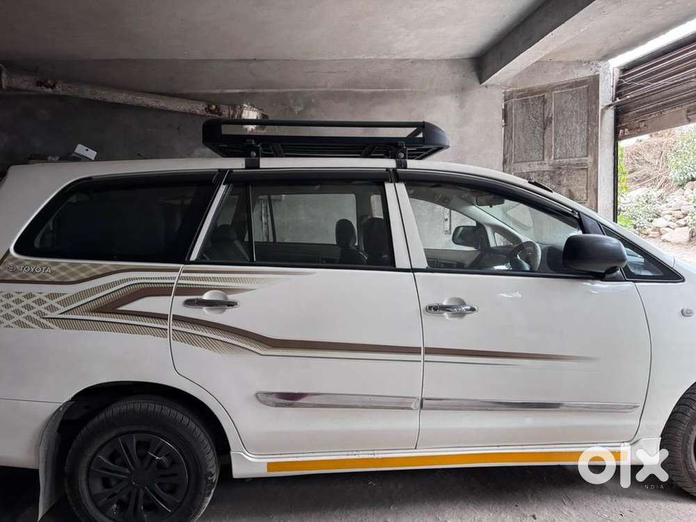 Toyota Innova 2015 Diesel Good Condition Double Ac