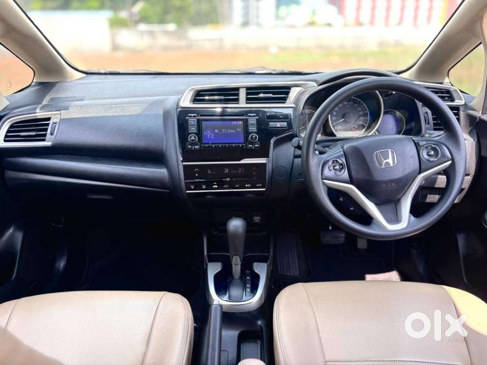 Honda Jazz V Cvt, 2021, Petrol