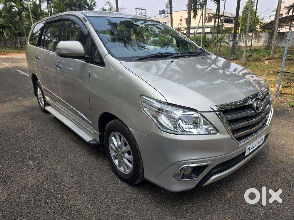 Toyota Innova 2.5 V 8 Str, 2015, Diesel