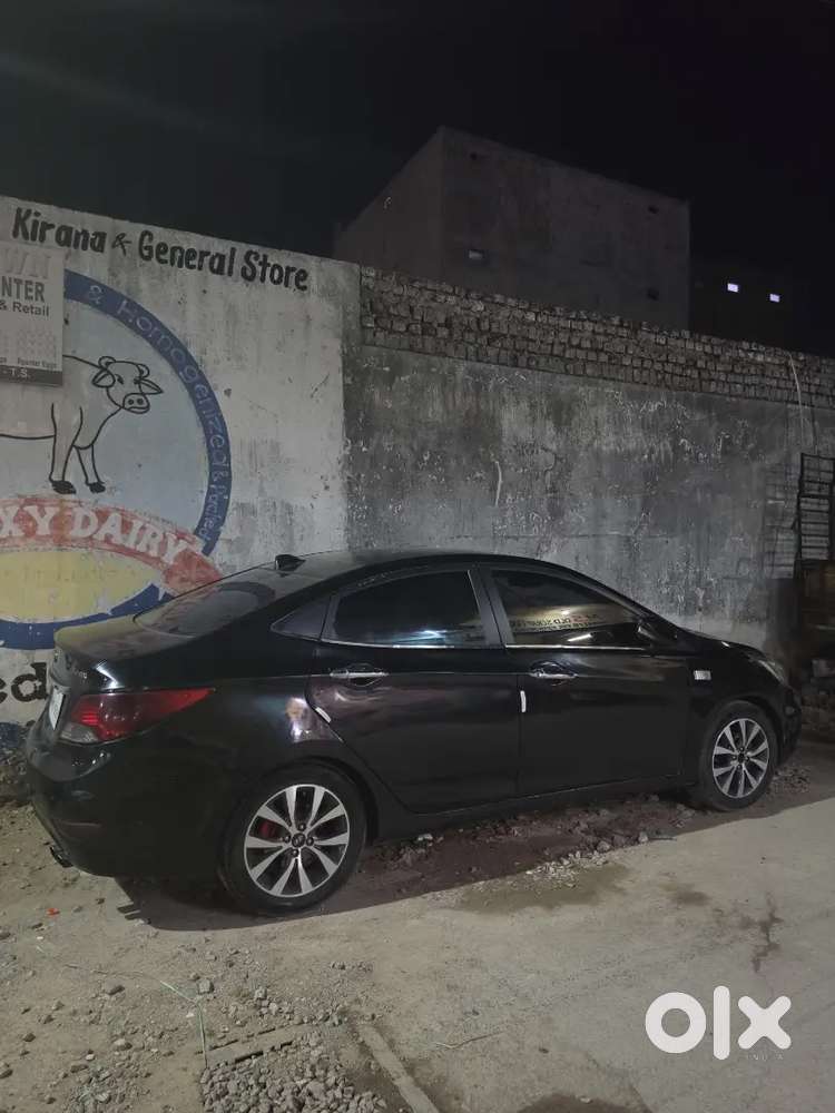 Hyundai Fluidic Verna 2015 Diesel Manual Second