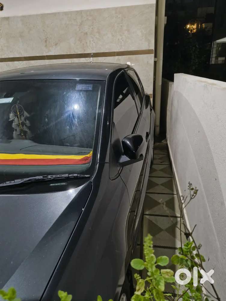 Volkswagen Gti Petrol Automatic 2017