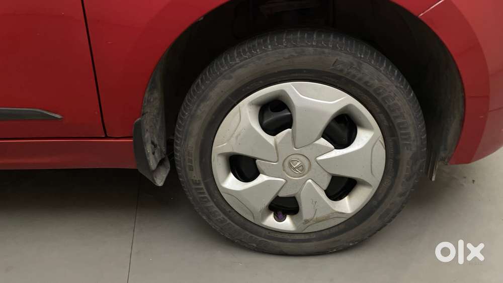 Tata Tiago 1.2 Revotron Xt, 2018, Petrol