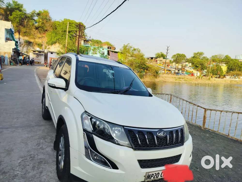 Mahindra Xuv500 2016 Diesel 64000 Km Driven