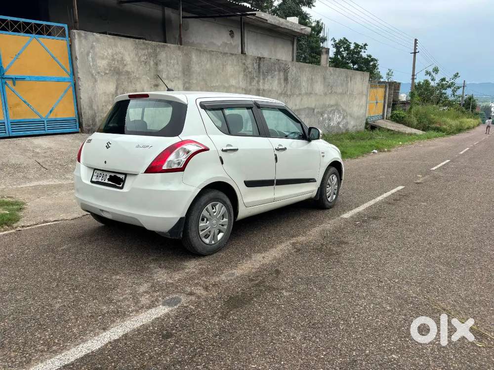 Maruti Suzuki Swift Lxi (o) 2017 Petrol
