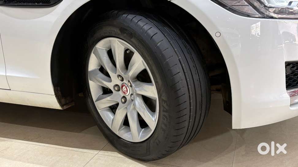Jaguar Xf 2.0 Petrol Prestige, 2020, Petrol