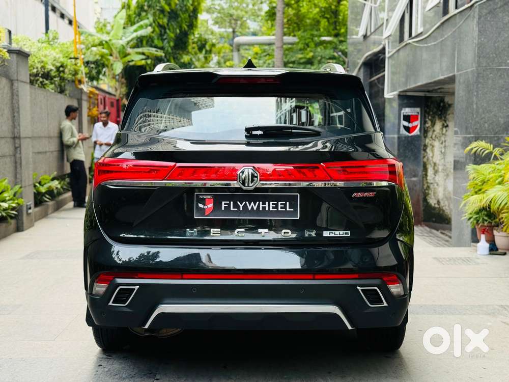 Mg Hector Plus Savvy Pro 1.5 Turbo Petrol Cvt 6 Str, 2023, Petrol