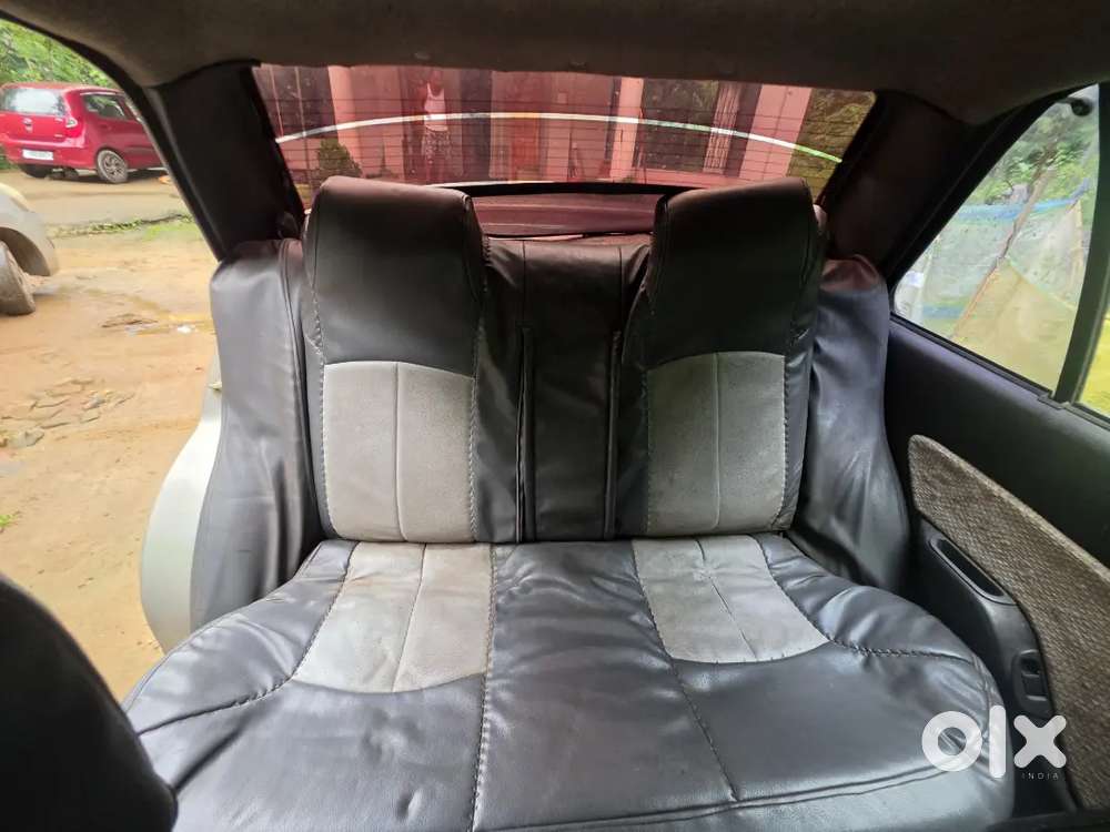 2nd Owner Maruti Esteem Lxi 2006