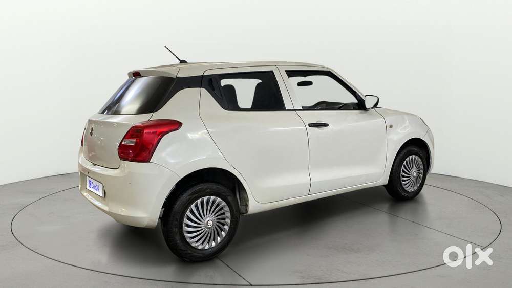 Maruti Suzuki Swift Vvt Lxi, 2022, Petrol